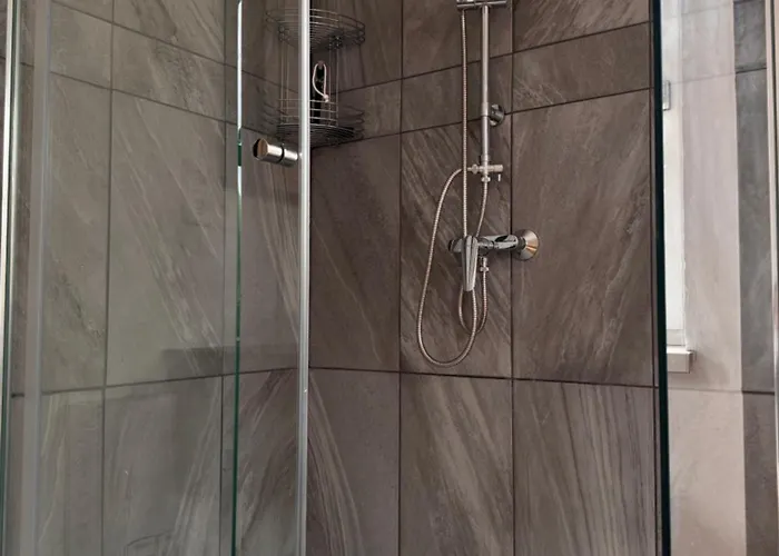 Ferienwohnung, Nahe Dem Faaker Apartman *