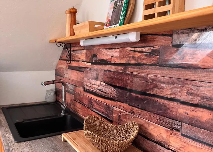 Ferienwohnung, Nahe Dem Faaker Apartman *